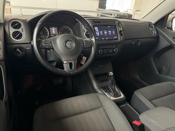Volkswagen Tiguan I Рестайлинг с пробегом 2012 года, цена 1 099 000 рублей, 269330 км, внедорожник, Автокод Объявления