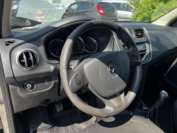 Renault Sandero II Рестайлинг с пробегом 2018 года, цена 1 160 000 рублей, 94247 км, хэтчбек, Автокод Объявления