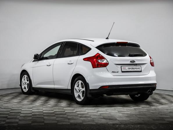 Ford Focus III с пробегом 2013 года, цена 799 000 рублей, 175197 км, хэтчбек, Автокод Объявления