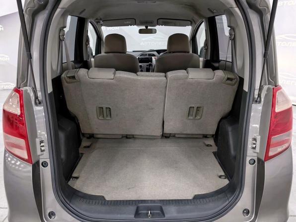 Toyota Ractis I с пробегом 2005 года, цена 550 000 рублей, 202500 км, хэтчбек, Автокод Объявления