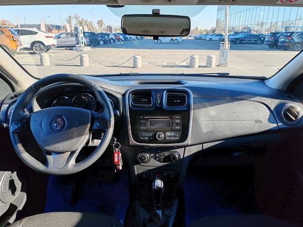 Renault Sandero II с пробегом 2017 года, цена 925 000 рублей, 165115 км, хэтчбек, Автокод Объявления