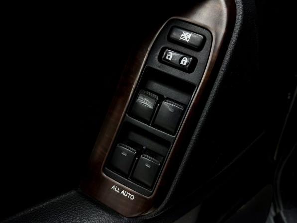 Toyota Land Cruiser Prado 150 Series Рестайлинг 1 с пробегом 2014 года, цена 3 099 000 рублей, 195087 км, внедорожник, Автокод Объявления