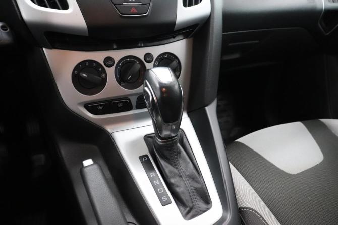 Ford Focus III с пробегом 2014 года, цена 916 000 рублей, 106024 км, хэтчбек, Автокод Объявления