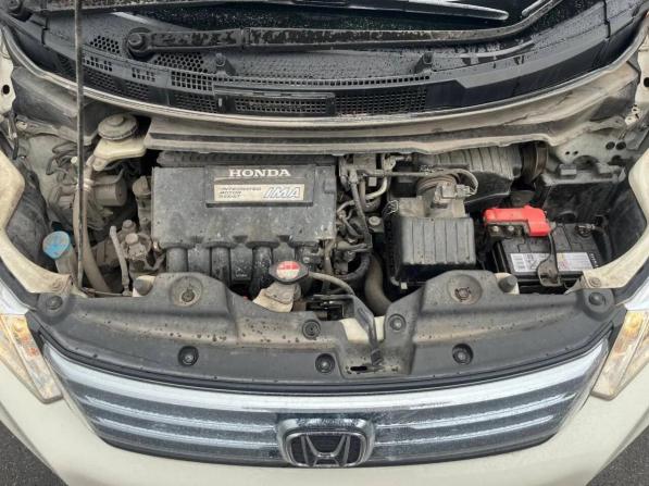 Honda Freed I Рестайлинг с пробегом 2012 года, цена 967 000 рублей, 140000 км, компактвэн, Автокод Объявления