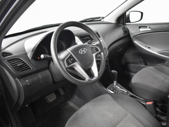 Hyundai Solaris I с пробегом 2011 года, цена 595 000 рублей, 121547 км, хэтчбек, Автокод Объявления