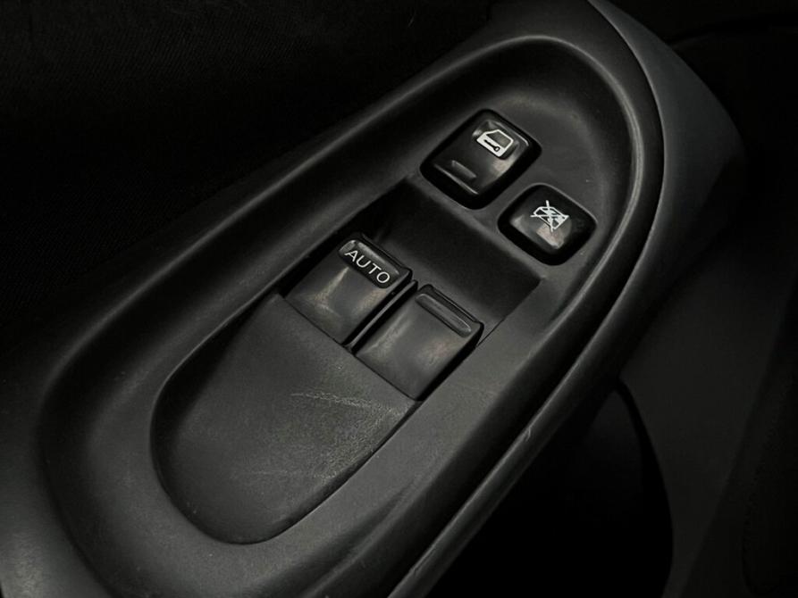 Nissan Almera II (N16) Рестайлинг Санкт-Петербург  - изображение 19
