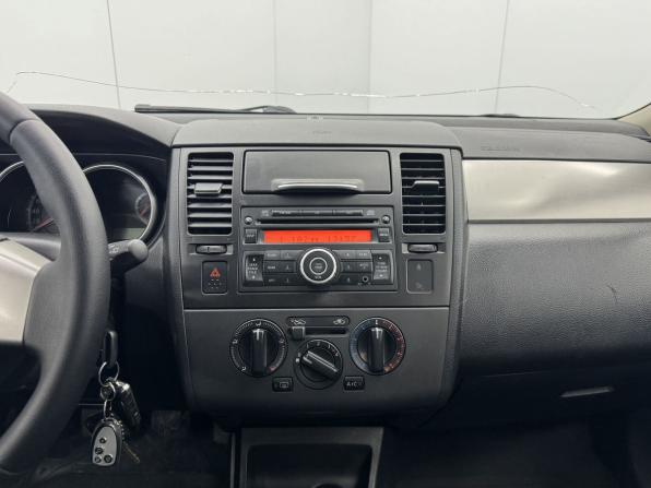 Nissan Tiida I Рестайлинг с пробегом 2012 года, цена 700 000 рублей, 225784 км, хэтчбек, Автокод Объявления
