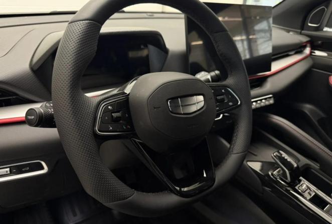 Новый Geely Coolray I Рестайлинг 2 2026 года, цена 2 914 990 рублей, внедорожник, Автокод Объявления