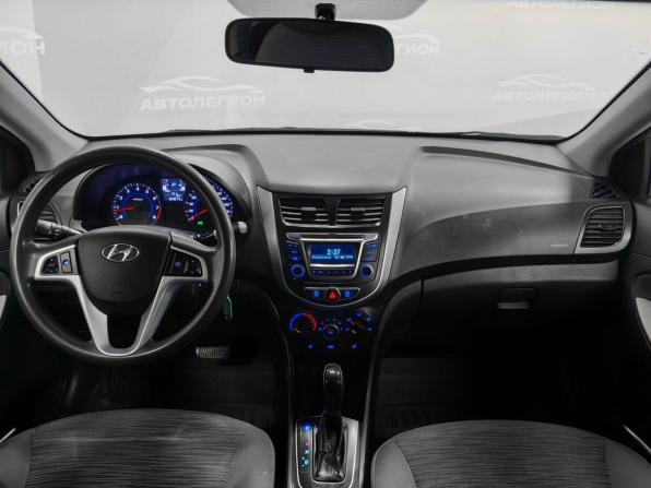 Hyundai Solaris I Рестайлинг с пробегом 2015 года, цена 999 000 рублей, 164000 км, седан, Автокод Объявления