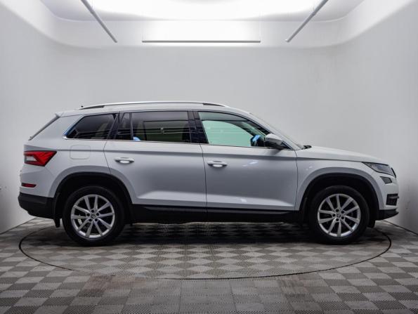 Skoda Kodiaq I с пробегом 2018 года, цена 2 482 000 рублей, 102350 км, внедорожник, Автокод Объявления