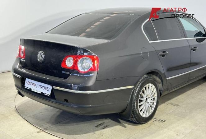 Volkswagen Passat B6 с пробегом 2006 года, цена 645 000 рублей, 242598 км, седан, Автокод Объявления