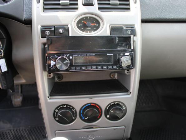 Lada (ВАЗ) Priora I с пробегом 2011 года, цена 249 000 рублей, 128846 км, хэтчбек, Автокод Объявления