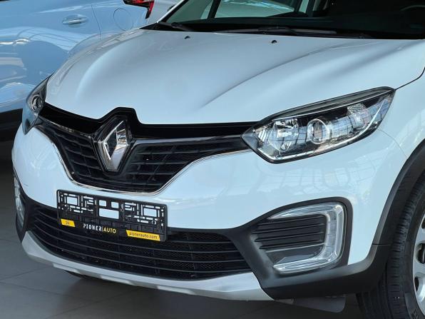 Renault Kaptur I с пробегом 2016 года, цена 1 590 000 рублей, 64100 км, внедорожник, Автокод Объявления