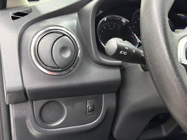 Renault Logan II Рестайлинг с пробегом 2020 года, цена 999 900 рублей, 80565 км, седан, Автокод Объявления