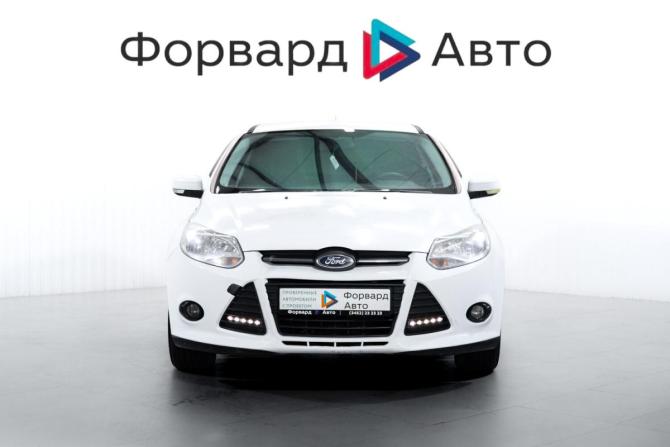 Ford Focus III Рестайлинг с пробегом 2015 года, цена 719 000 рублей, 215600 км, хэтчбек, Автокод Объявления
