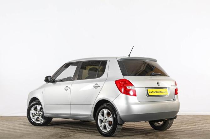 Skoda Fabia II Рестайлинг с пробегом 2012 года, цена 629 000 рублей, 160200 км, хэтчбек, Автокод Объявления