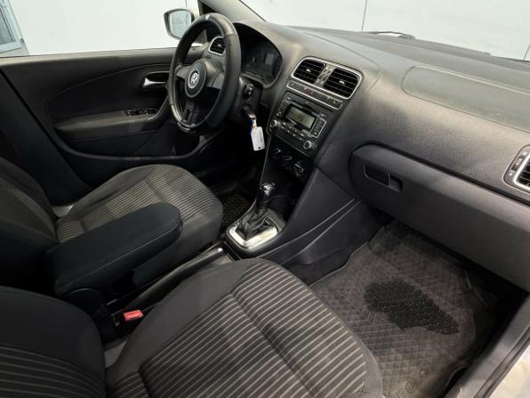 Volkswagen Polo V с пробегом 2011 года, цена 830 000 рублей, 203974 км, седан, Автокод Объявления