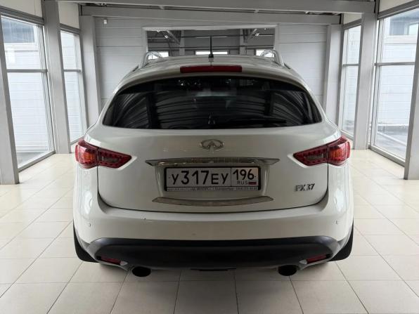 Infiniti FX II (S51) Рестайлинг с пробегом 2011 года, цена 2 050 000 рублей, 227000 км, внедорожник, Автокод Объявления