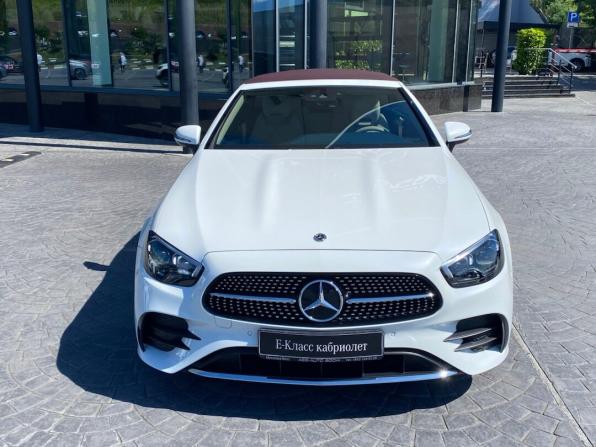 Mercedes-Benz E-Класс V (W213 S213 C238) Рестайлинг с пробегом 2021 года, цена 8 990 000 рублей, 5921 км, кабриолет, Автокод Объявления
