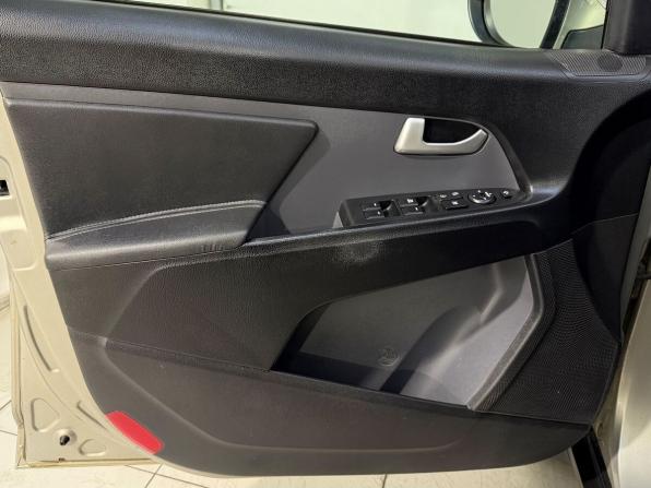Kia Sportage III с пробегом 2010 года, цена 1 299 800 рублей, 124000 км, внедорожник, Автокод Объявления