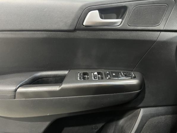 Kia Sportage IV с пробегом 2018 года, цена 1 745 000 рублей, 188508 км, внедорожник, Автокод Объявления