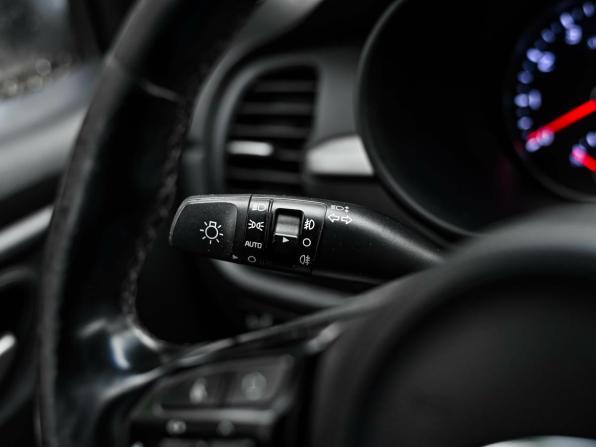 Kia Rio IV с пробегом 2019 года, цена 1 349 000 рублей, 136520 км, хэтчбек, Автокод Объявления