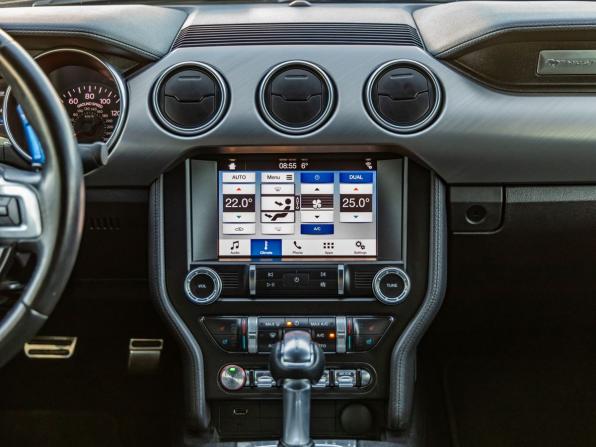Ford Mustang VI Рестайлинг с пробегом 2019 года, цена 3 048 000 рублей, 69423 км, купе, Автокод Объявления