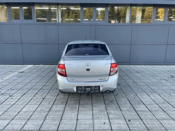 Lada (ВАЗ) Granta I с пробегом 2012 года, цена 399 000 рублей, 140000 км, седан, Автокод Объявления