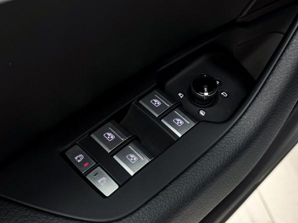 Audi A6 V (C8) с пробегом 2023 года, цена 5 950 000 рублей, 24661 км, седан, Автокод Объявления