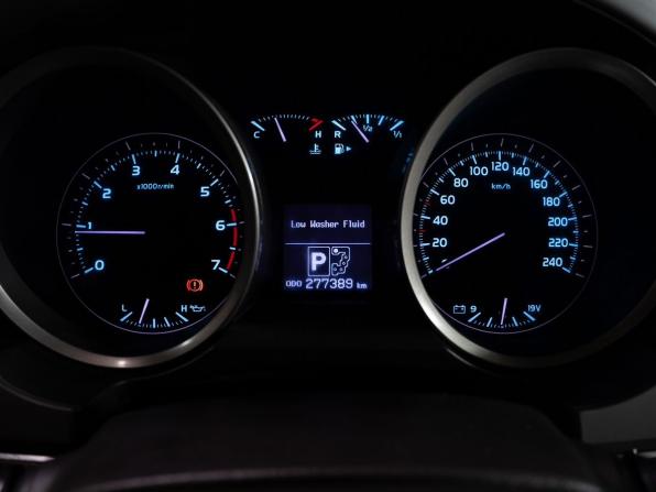 Toyota Land Cruiser 200 Series с пробегом 2011 года, цена 2 945 000 рублей, 277400 км, внедорожник, Автокод Объявления