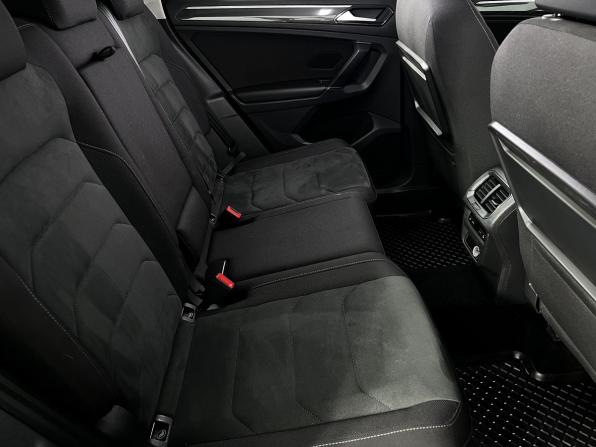 Volkswagen Tiguan II с пробегом 2017 года, цена 2 150 000 рублей, 217000 км, внедорожник, Автокод Объявления