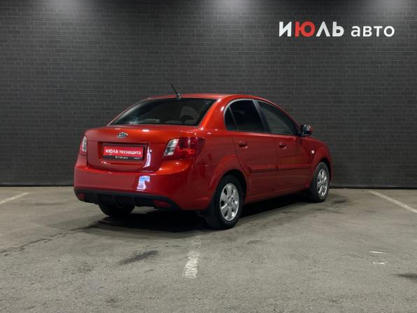 Kia Rio II Рестайлинг с пробегом 2011 года, цена 590 000 рублей, 176553 км, седан, Автокод Объявления