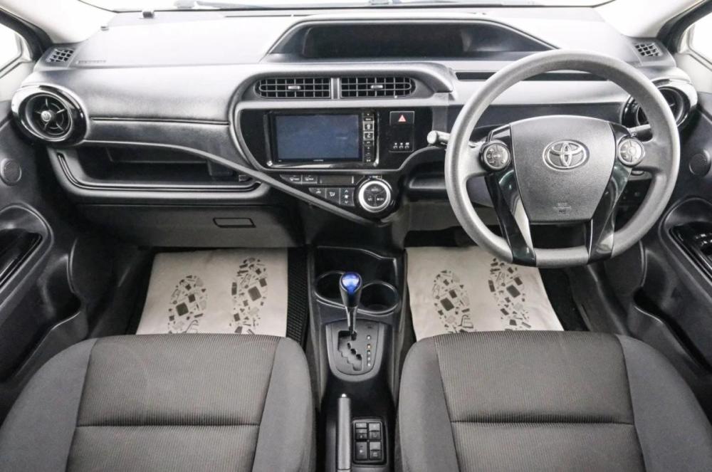 Toyota Aqua I Рестайлинг Красноярск  - изображение 11