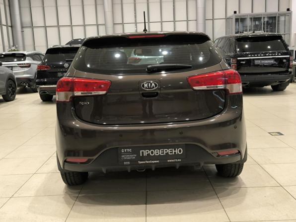 Kia Rio III Рестайлинг с пробегом 2016 года, цена 1 335 000 рублей, 104324 км, хэтчбек, Автокод Объявления
