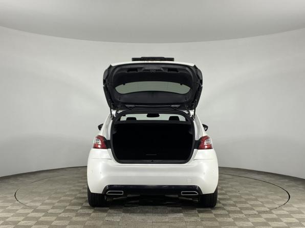 Peugeot 308 II с пробегом 2015 года, цена 899 000 рублей, 79023 км, хэтчбек, Автокод Объявления