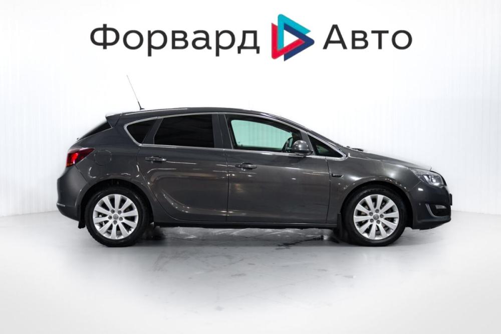 Opel Astra J Рестайлинг Тюмень  - изображение 9