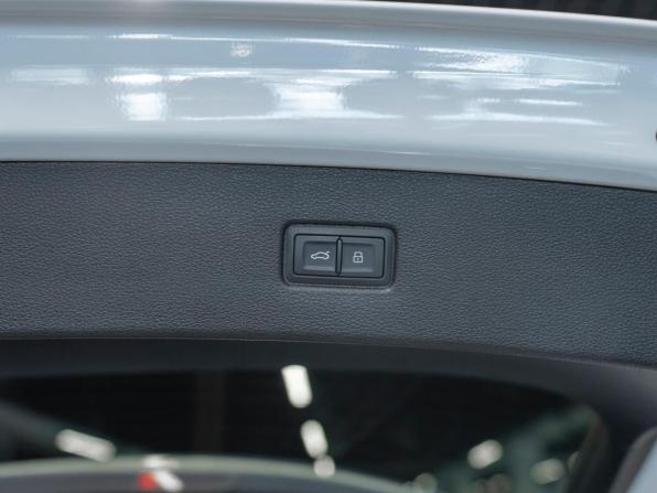 Audi Q7 II (4M) Рестайлинг с пробегом 2020 года, цена 6 000 000 рублей, 103980 км, внедорожник, Автокод Объявления