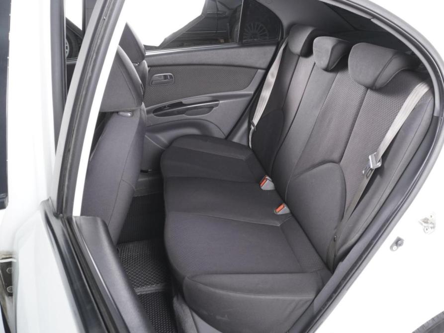 Kia Rio II Рестайлинг Ростов-на-Дону  - изображение 9