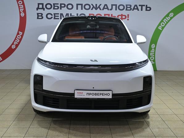 Li Auto (Lixiang) L7 I Рестайлинг с пробегом 2025 года, цена 8 999 000 рублей, 2000 км, внедорожник, Автокод Объявления