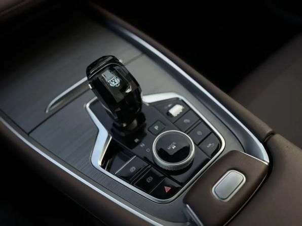 Chery Tiggo 7L I с пробегом 2024 года, цена 2 470 000 рублей, 10077 км, внедорожник, Автокод Объявления