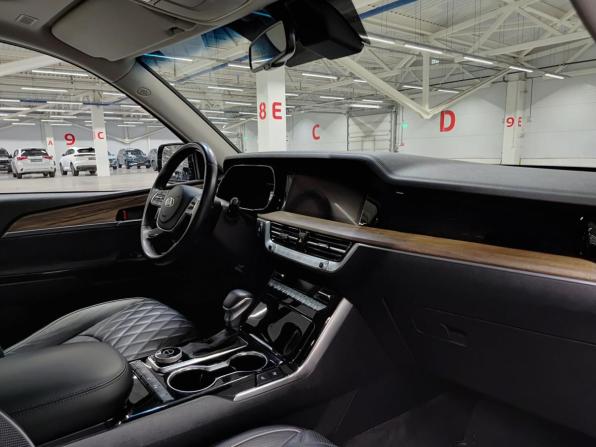 Kia Mohave I Рестайлинг 2 с пробегом 2021 года, цена 4 695 000 рублей, 117559 км, внедорожник, Автокод Объявления