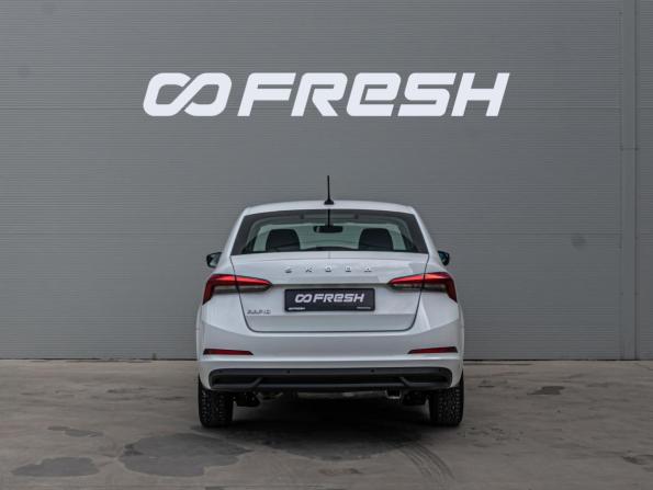 Skoda Rapid II с пробегом 2021 года, цена 1 750 000 рублей, 61261 км, лифтбек, Автокод Объявления