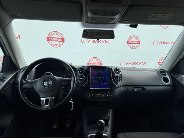 Volkswagen Tiguan I Рестайлинг с пробегом 2015 года, цена 1 319 000 рублей, 157784 км, внедорожник, Автокод Объявления