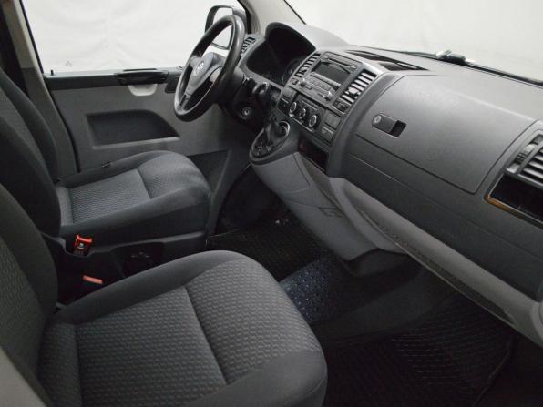 Volkswagen Caravelle T5 Рестайлинг с пробегом 2013 года, цена 1 600 000 рублей, 290642 км, минивэн, Автокод Объявления