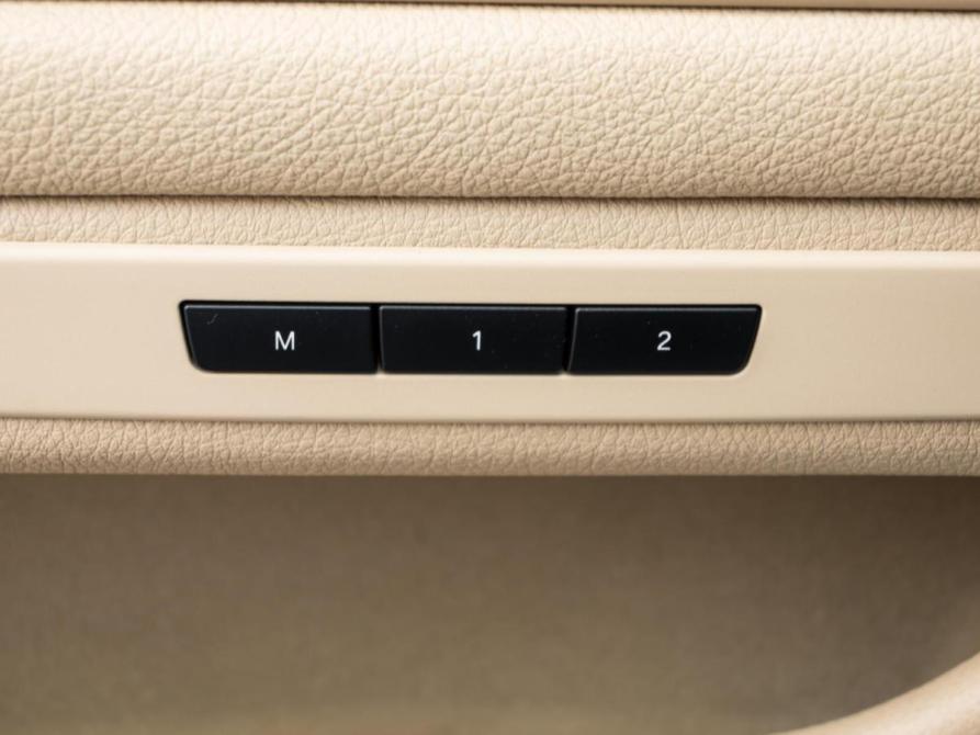 BMW 5 серии VI (F10/F11/F07) Рестайлинг Ставрополь  - изображение 24