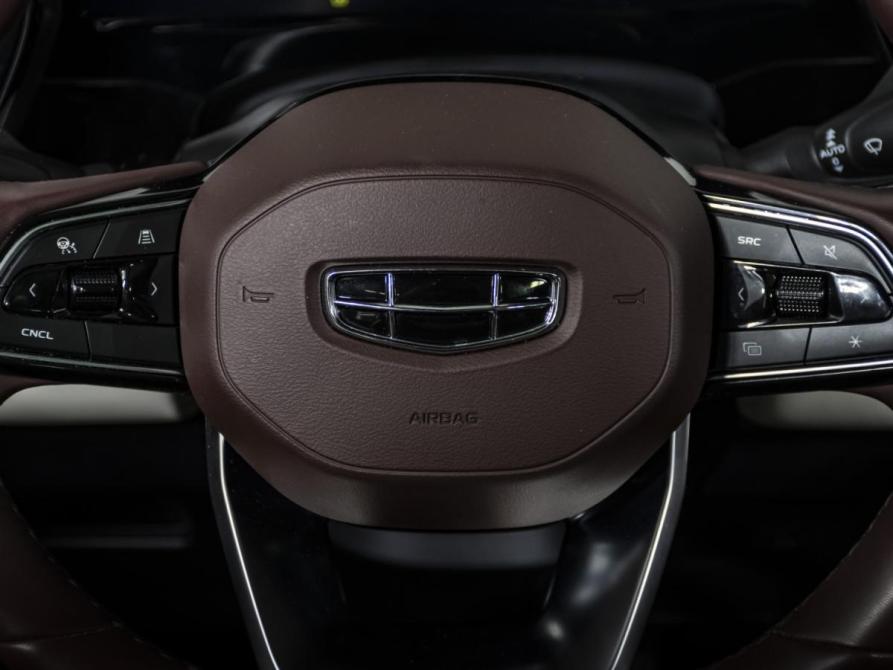 Geely Monjaro I Москва  - изображение 10