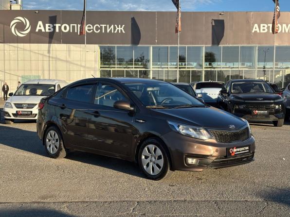Kia Rio III Рестайлинг с пробегом 2017 года, цена 899 000 рублей, 170788 км, седан, Автокод Объявления