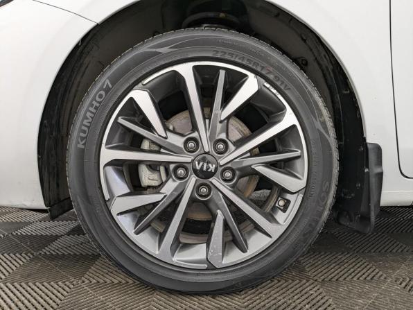 Kia K3 II (China Market) с пробегом 2020 года, цена 2 000 000 рублей, 49344 км, седан, Автокод Объявления