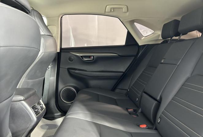 Lexus NX I Рестайлинг с пробегом 2018 года, цена 2 330 000 рублей, 232681 км, внедорожник, Автокод Объявления