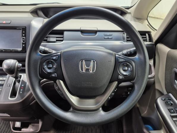 Honda Freed II с пробегом 2019 года, цена 1 581 000 рублей, 82931 км, компактвэн, Автокод Объявления